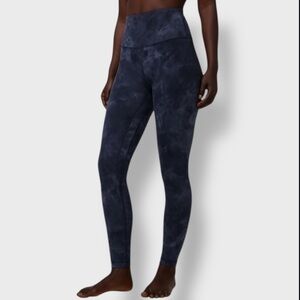 Lululemon Align Pant 25" *Diamond Dye
Diamond Dye Asphalt Grey True Navy size 14